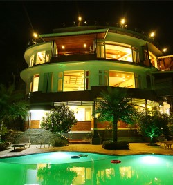 pool view rooms at xanadu resort