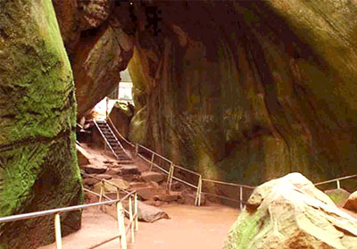 Edakkal Caves Wayanad, Luxury honeymoon resorts in Wayanad